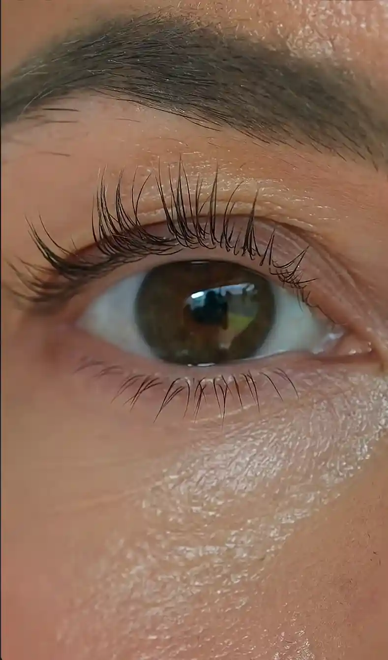 Natural Eyelash Extensions in London | Edy London